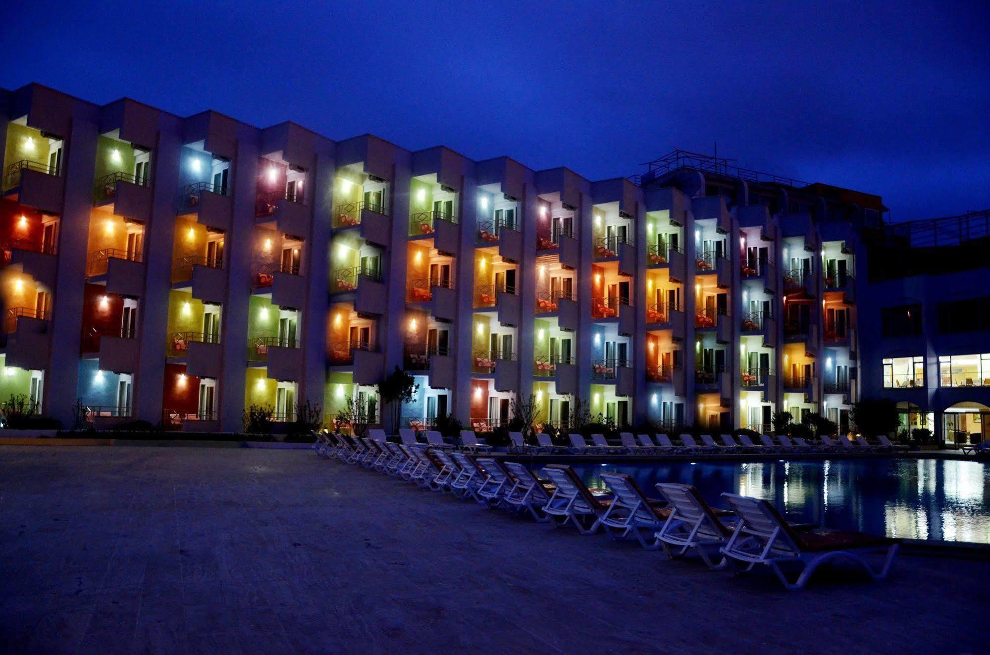 Orient Resort Hotel Fethiye Esterno foto